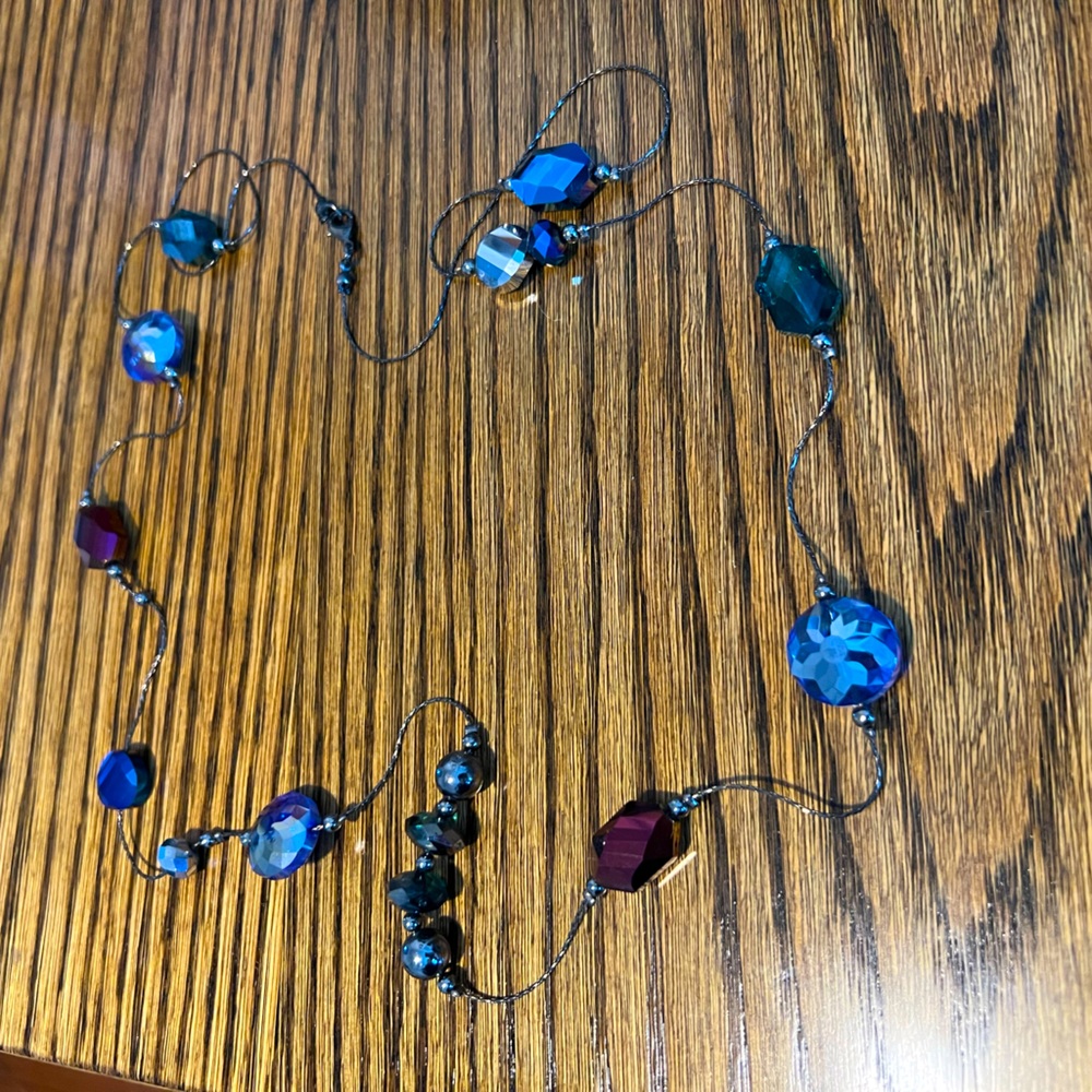 Necklace: multi-wear, beaded